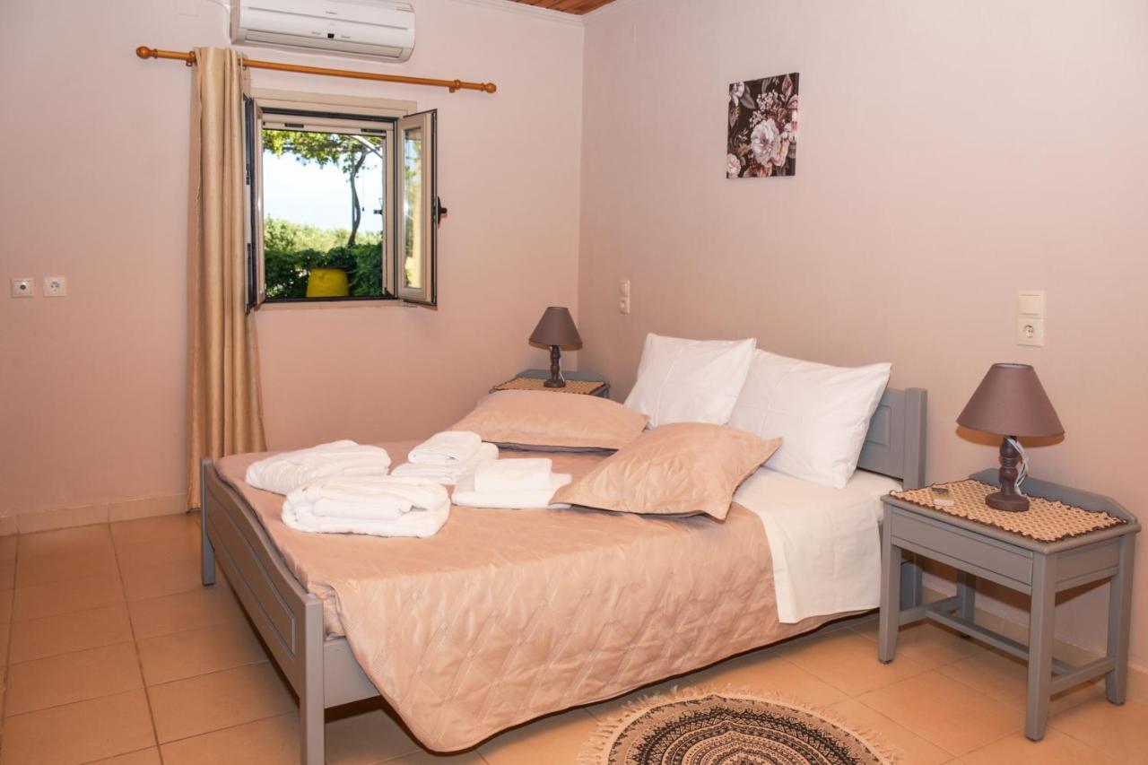 Pause Serenity House Into Olive Groves Agios Fotios Exterior foto